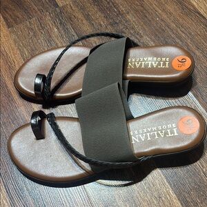 Italian Shoemakers Brown Sandals size 9.5